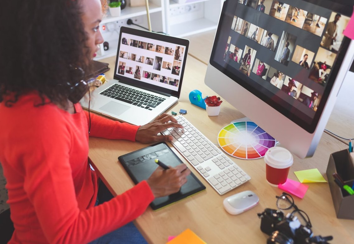 logo design pricing desk