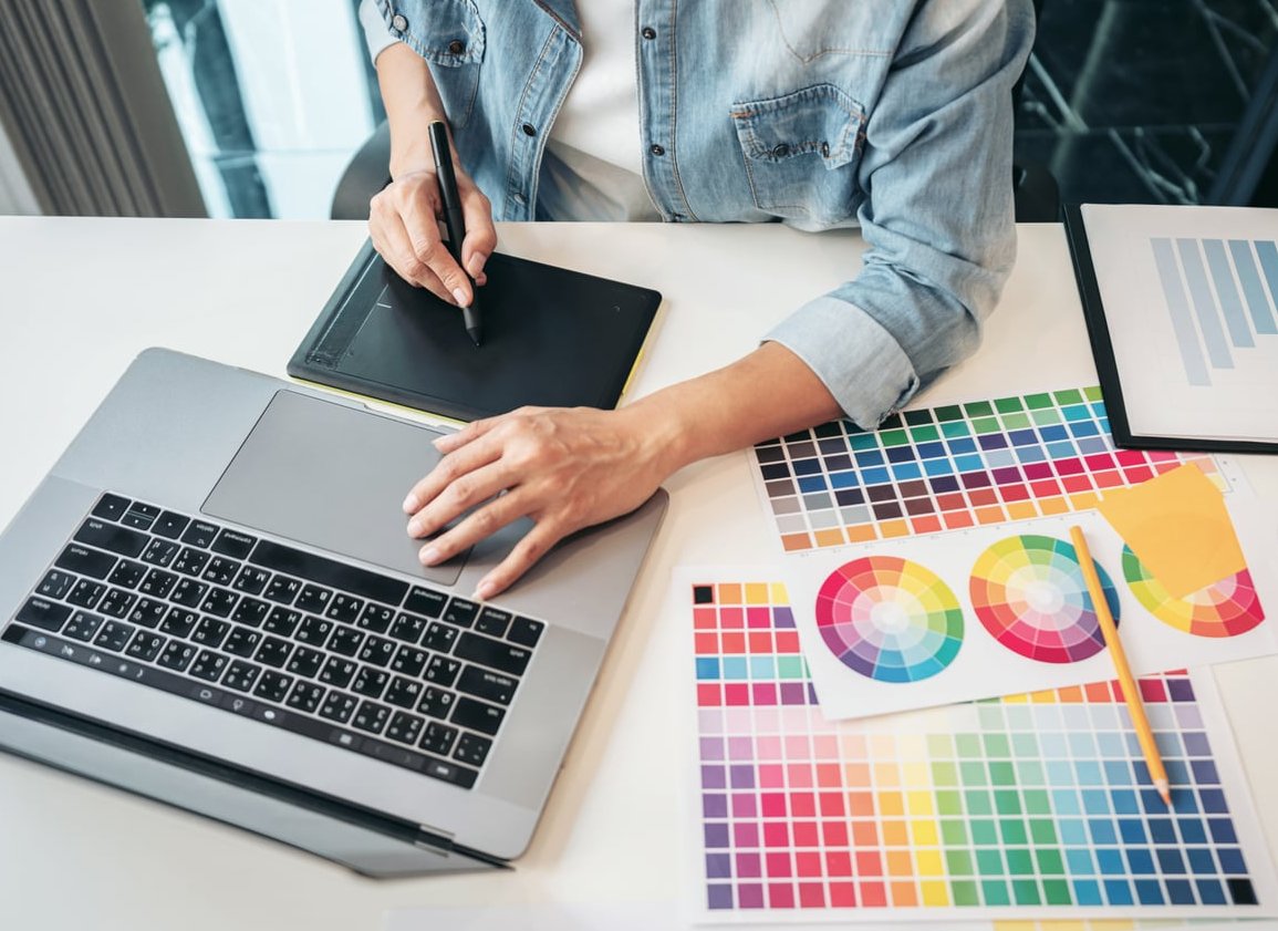 designer portfolio laptop